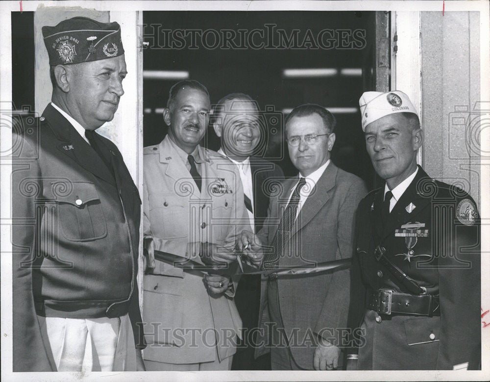 1956 Press Photo Veterans Foundation Larimer St political leader James Beam - Historic Images