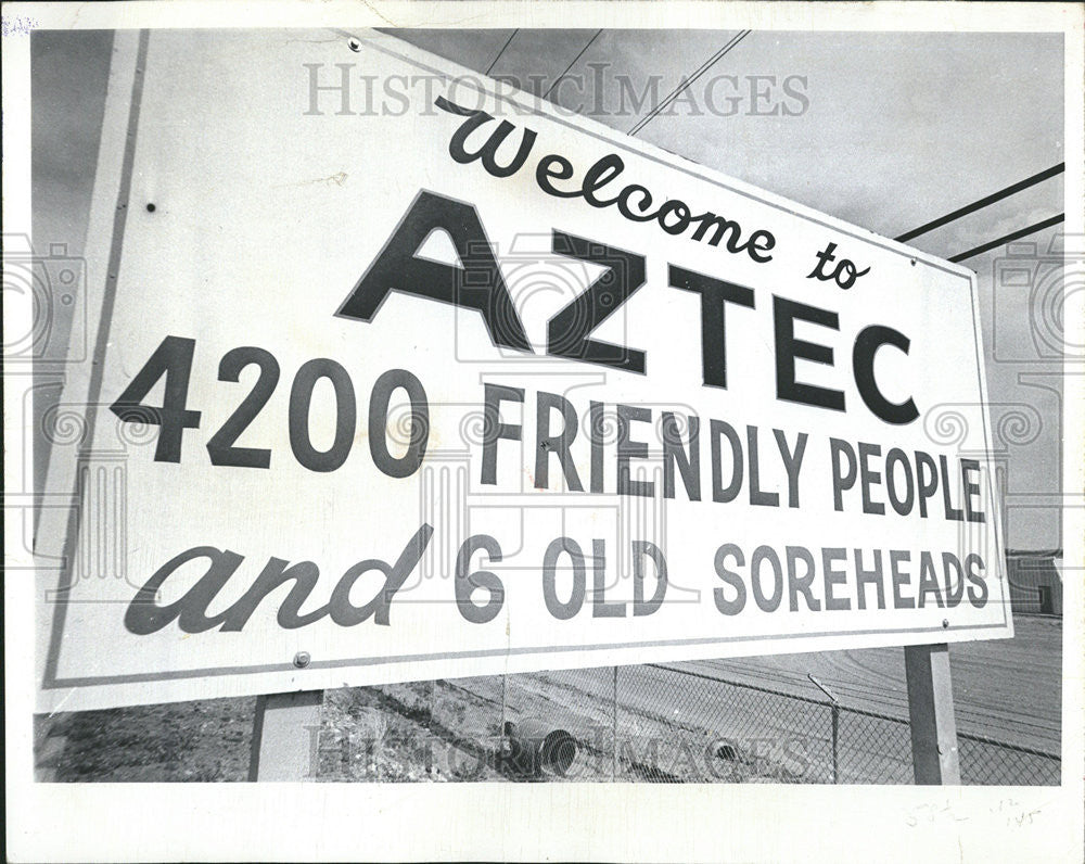 1972 Press Photo Numerous City administrative office Aztec edge John M ...