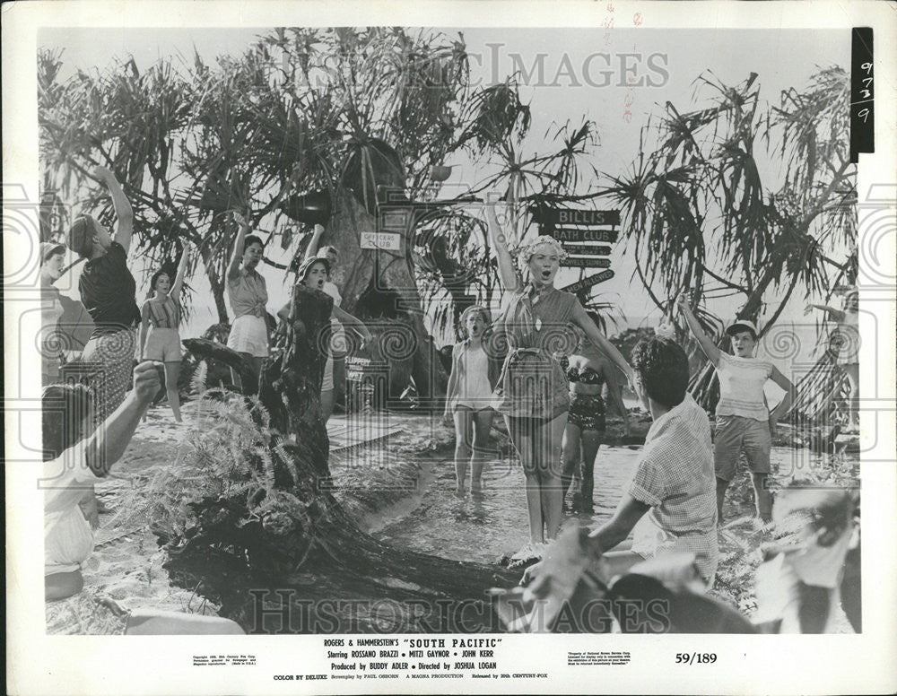 1958 Press Photo Rossano Brazzi Mitzi Gaynor John Kerr Ray Walston South Pacific - Historic Images