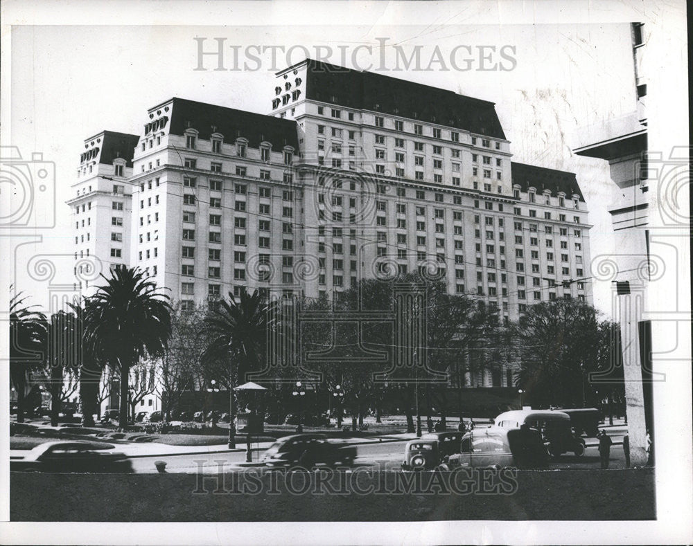 1947 Press Photo War Ministry new building South America construction - Historic Images