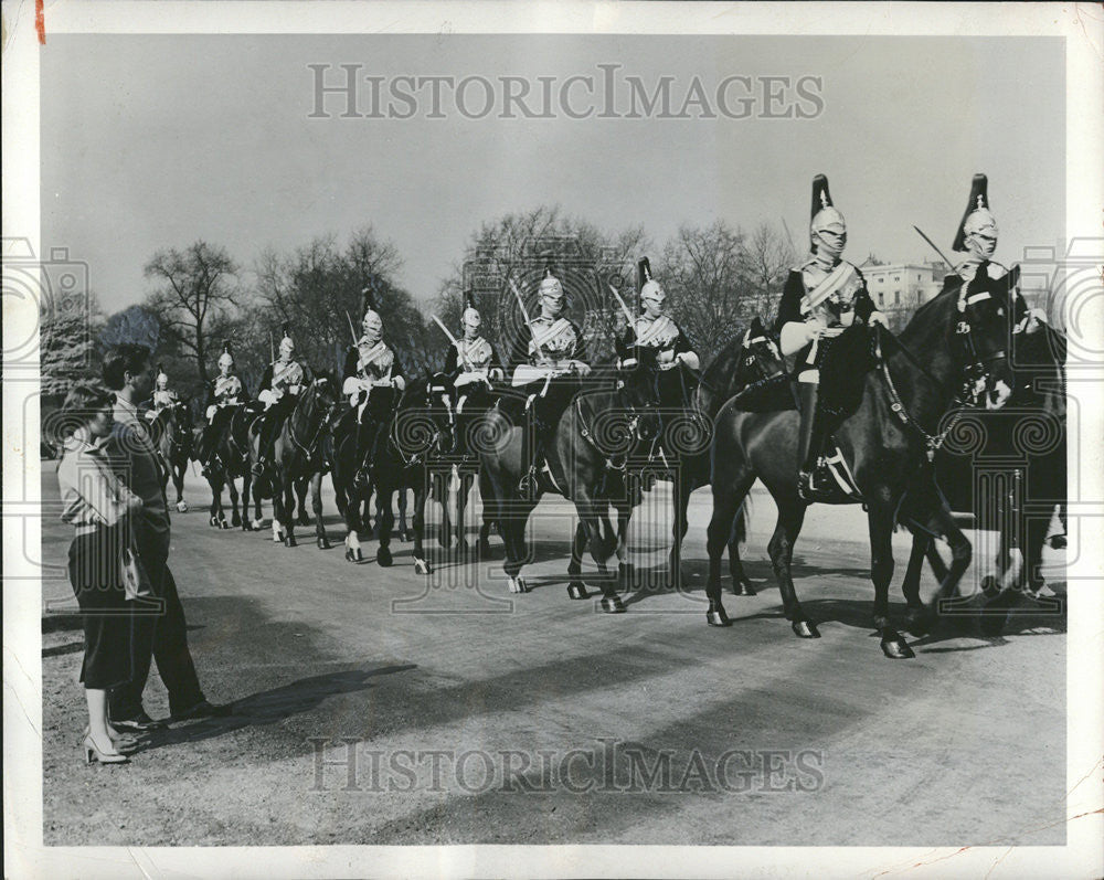 1958 Press Photo Buckingham Palace in London - Historic Images