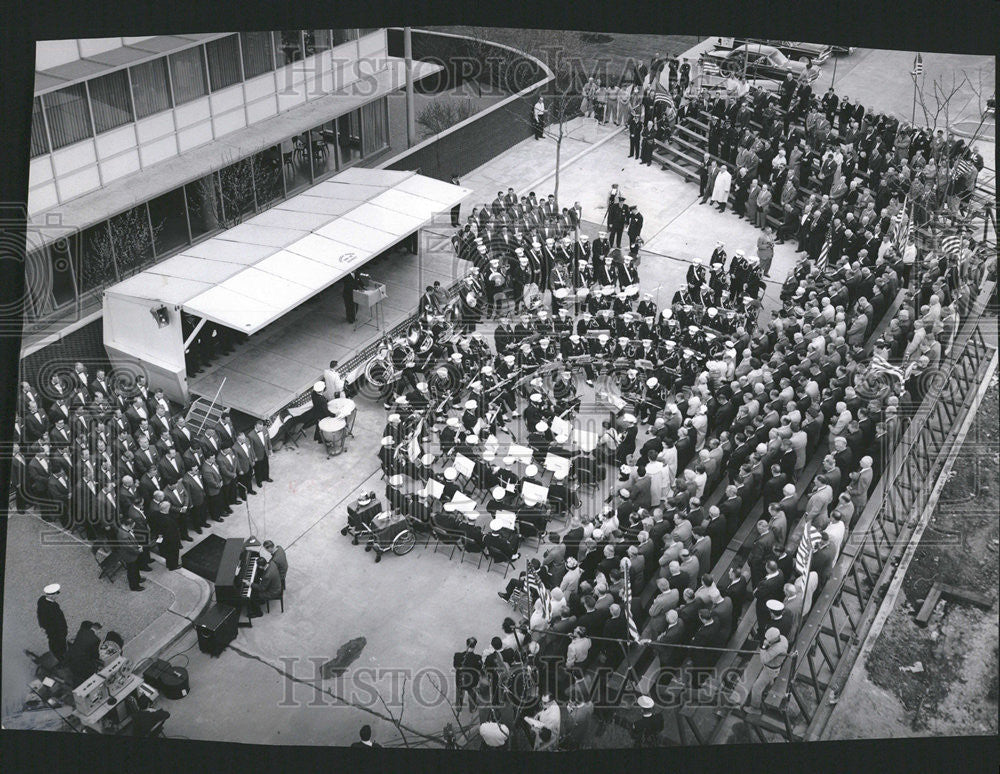 1961 Press Photo Dedicate Fire Academy Crowd National Anthem Ceremony - Historic Images