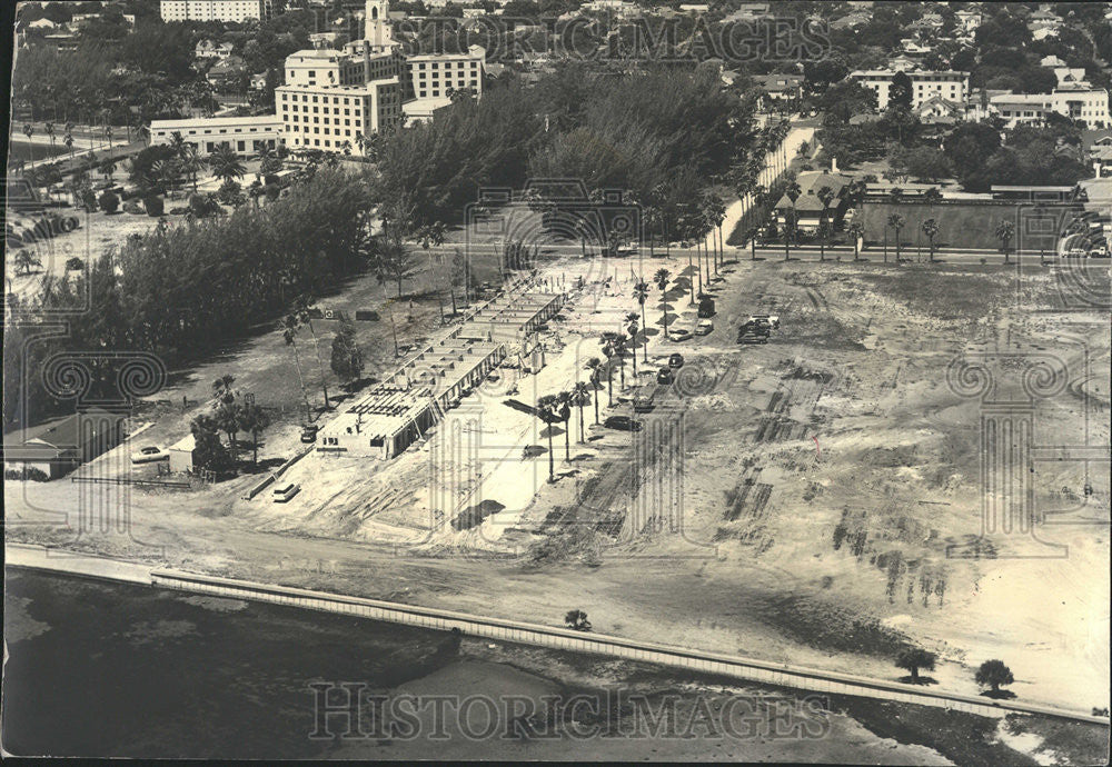 1957 Press Photo North Shore Beach St. Petersburg - Historic Images