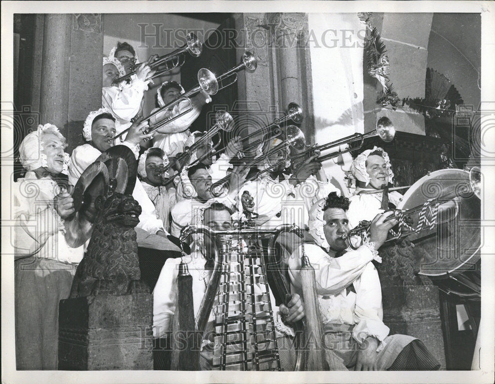 1959 Press Photo Brass Band Sounds Off - Historic Images