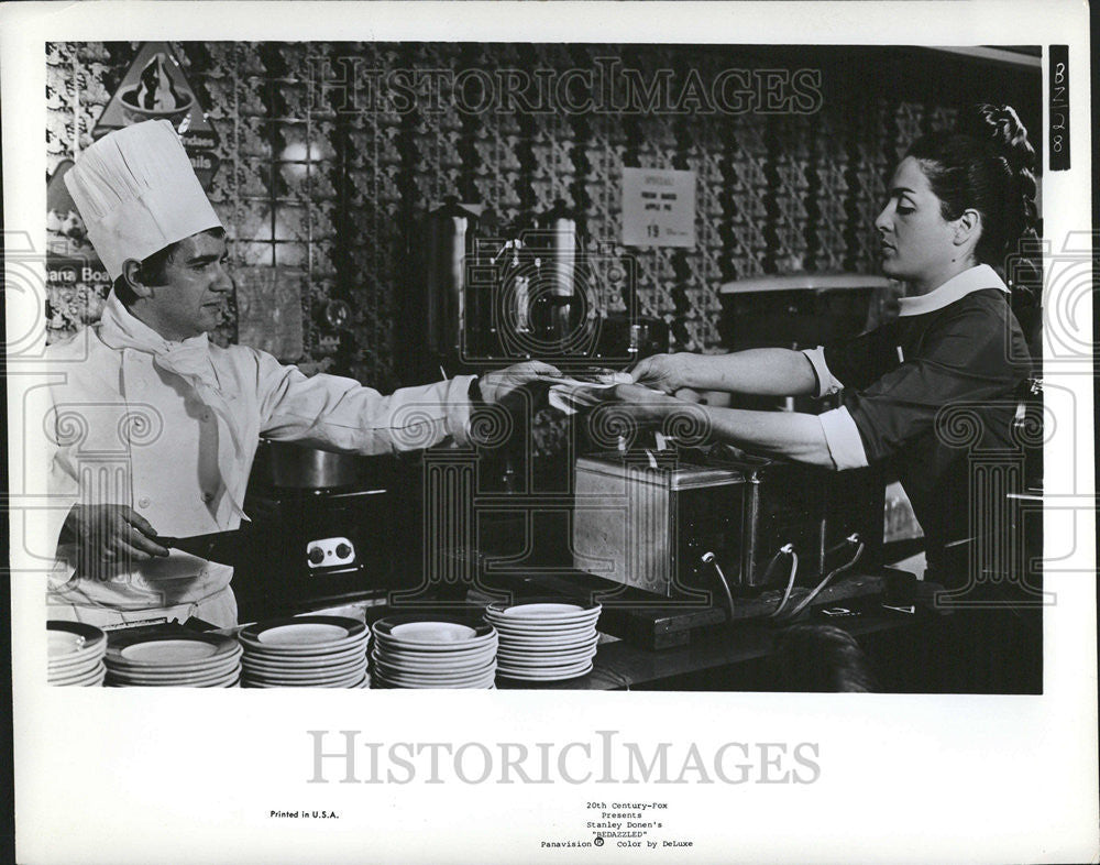 1968 Press Photo Dudley Moore Stars In Bedazzled - Historic Images