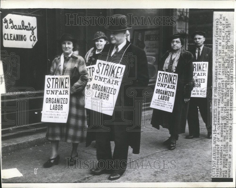 1939 Press Photo Picket Line - Historic Images