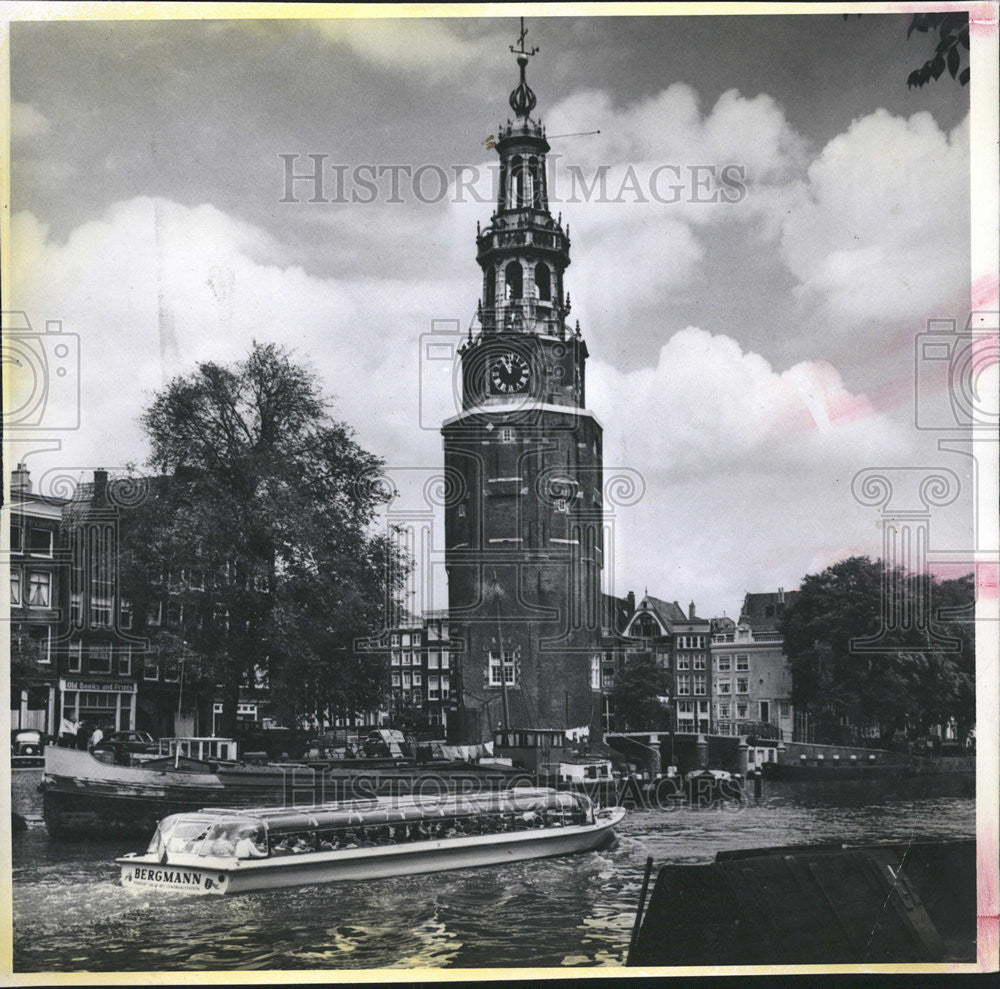 1961 Press Photo Tourist Boats Amsterdam Netherlands - Historic Images