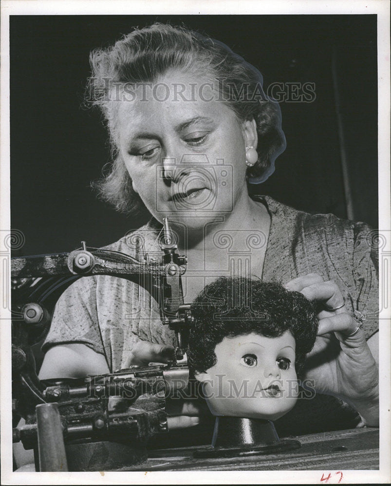 1957 Press Photo Doll Head Making - Historic Images