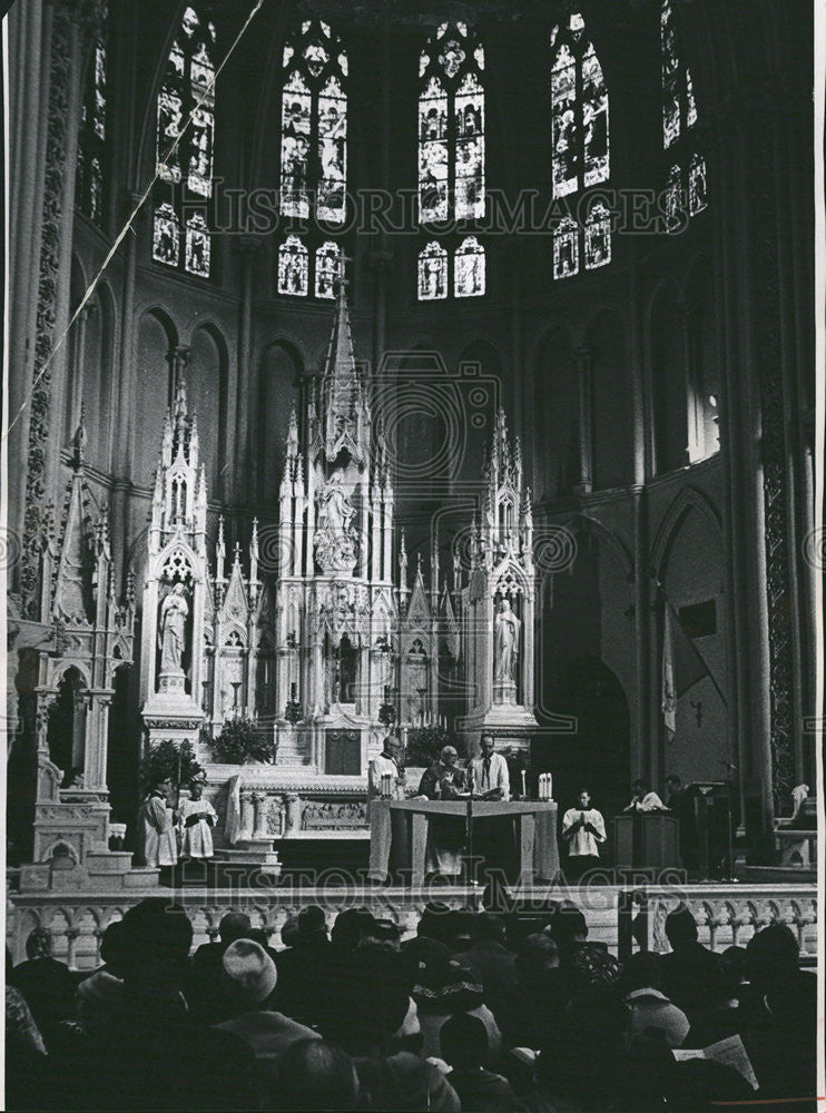 1967 Press Photo Annual Red Mass at Cathedral of Immaculate. - Historic Images