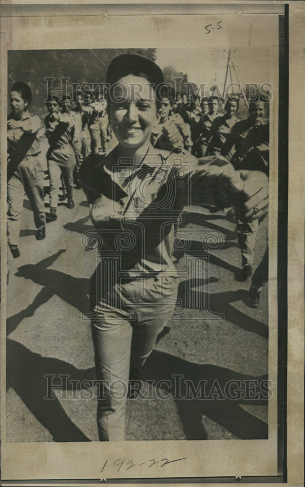 1971 Press Photo Israel Women Soldiers Annual March Jerusalem - Historic Images