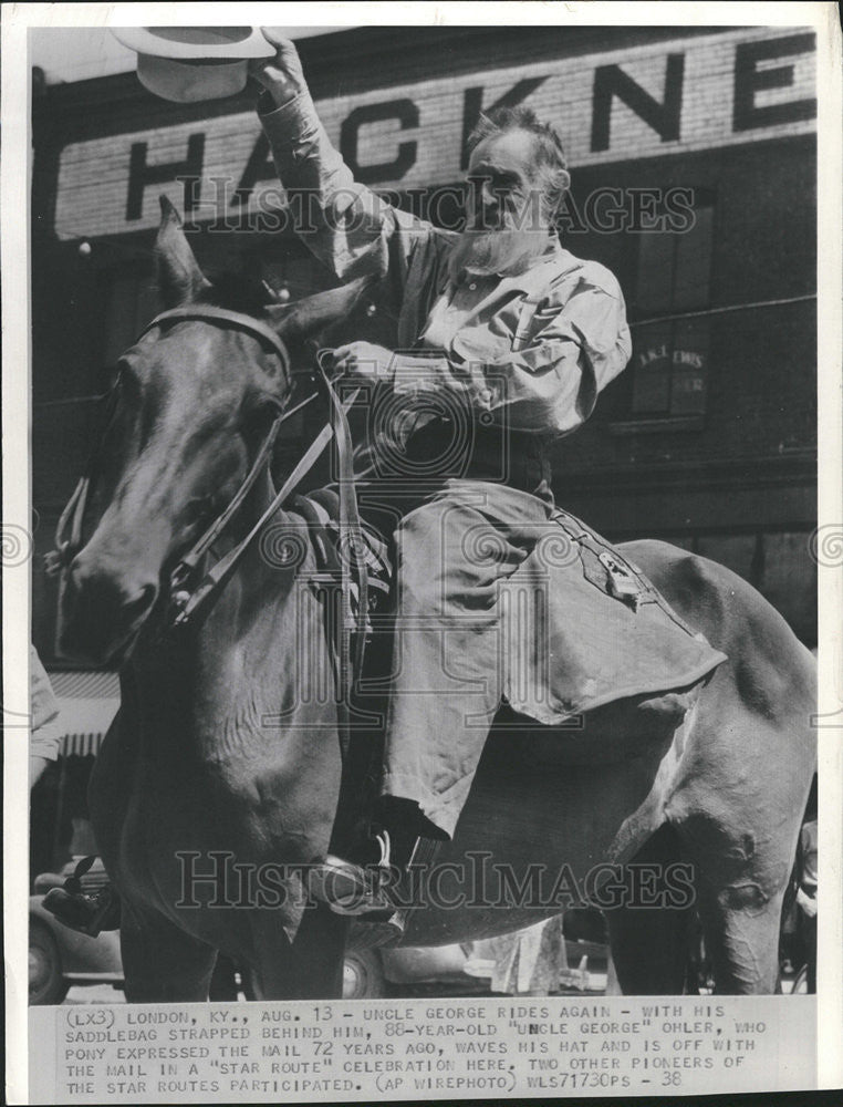 1938 Press Photo 88-year-old &quot;Uncle George&quot;, Ohler, Pony in a &quot;Star Route&quot; - Historic Images