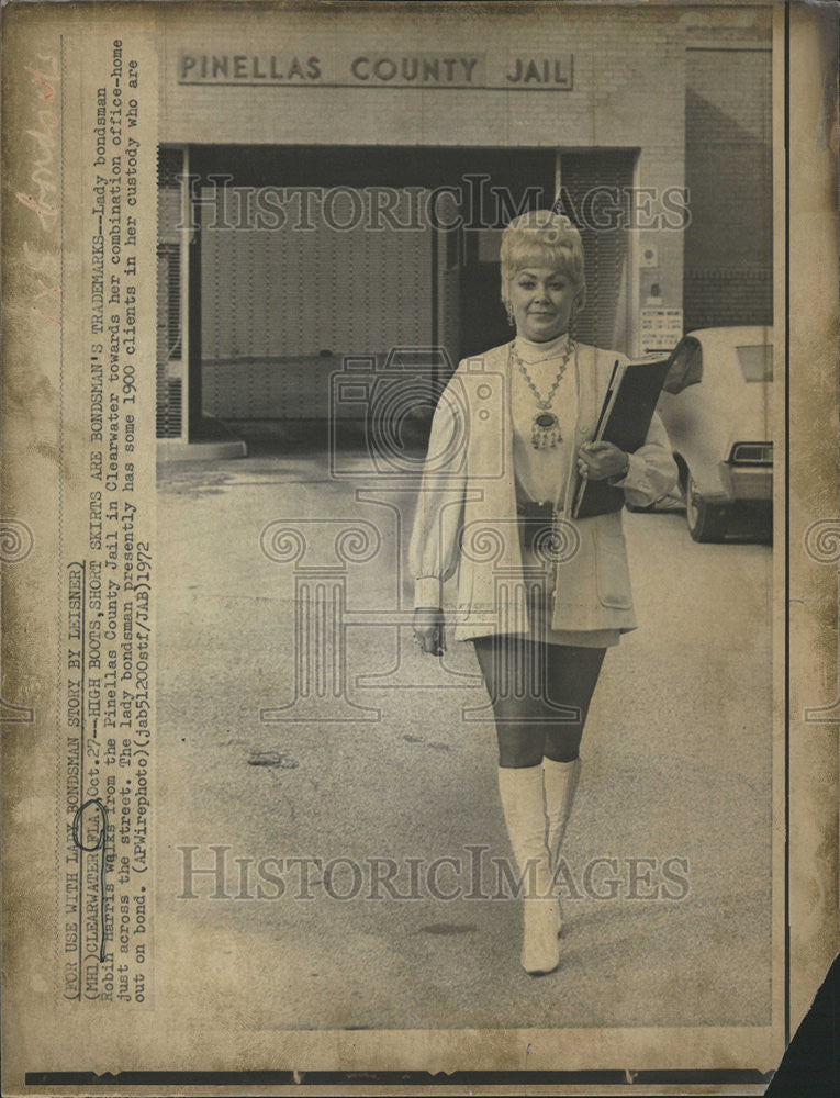 1972 Press Photo Lady bondsman Robin Harris Pinellas Country Jail Clearwater - Historic Images