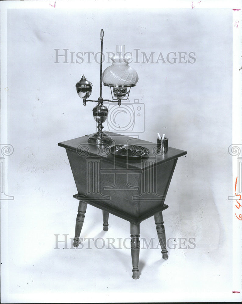 1971 Press Photo Dough box table - Historic Images