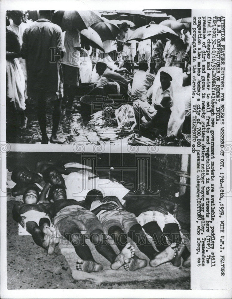 1959 Press Photo Vendors Homeless People Bombay India - Historic Images