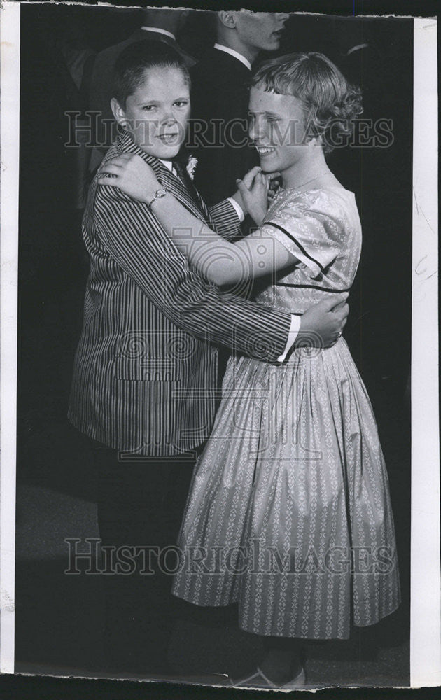 1960 Press Photo Alfred Hicks Janis Elmer Metcalfe - Historic Images