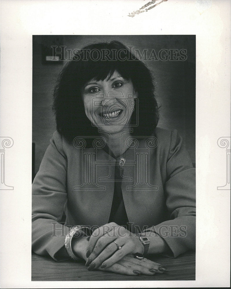 1985 Press Photo Mary Fliakos Shot top land Leasor John Prieto - Historic Images