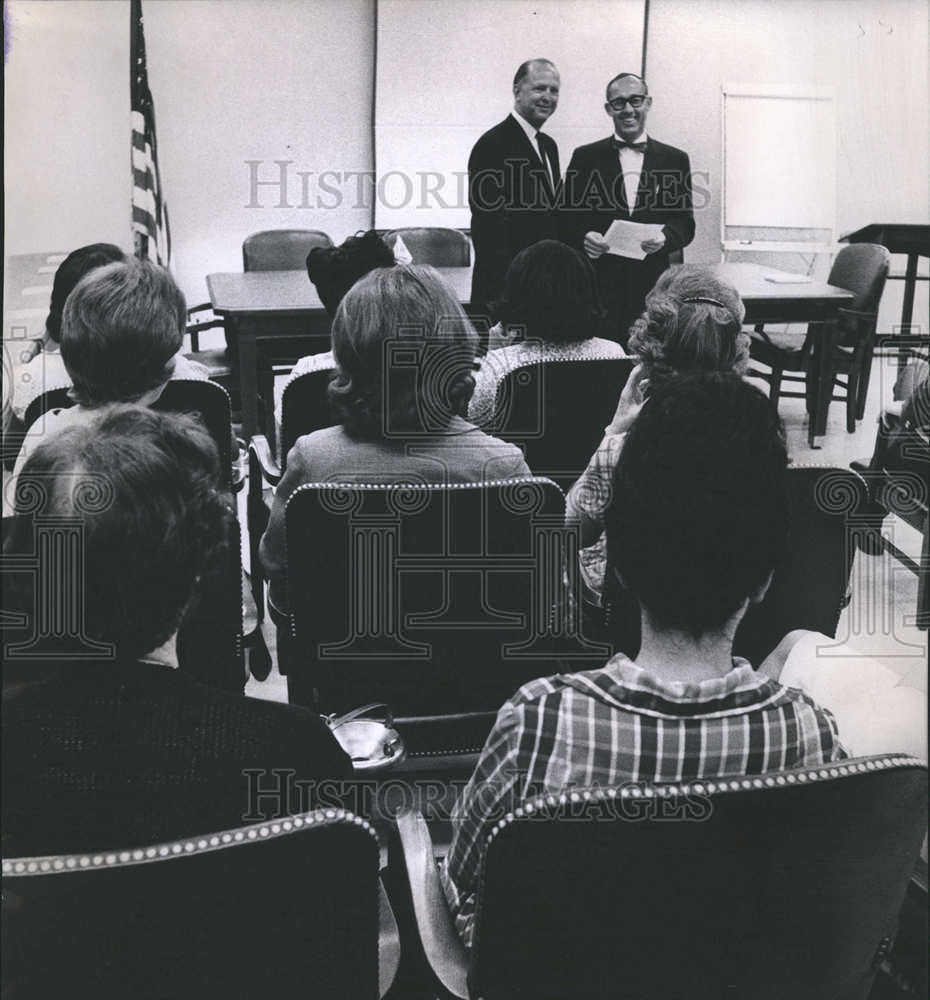 1966 Press Photo Federal campaign Denver regional office US Department Johnson - Historic Images