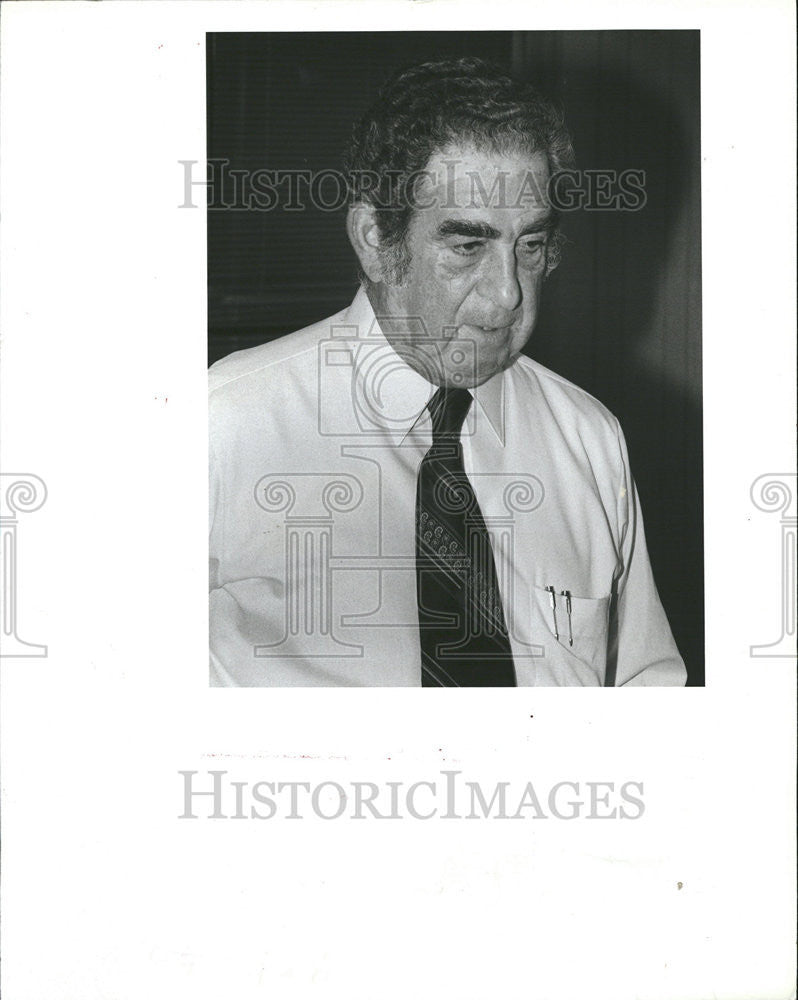 1983 Press Photo Lewis Abraham Dade City Realtor - Historic Images