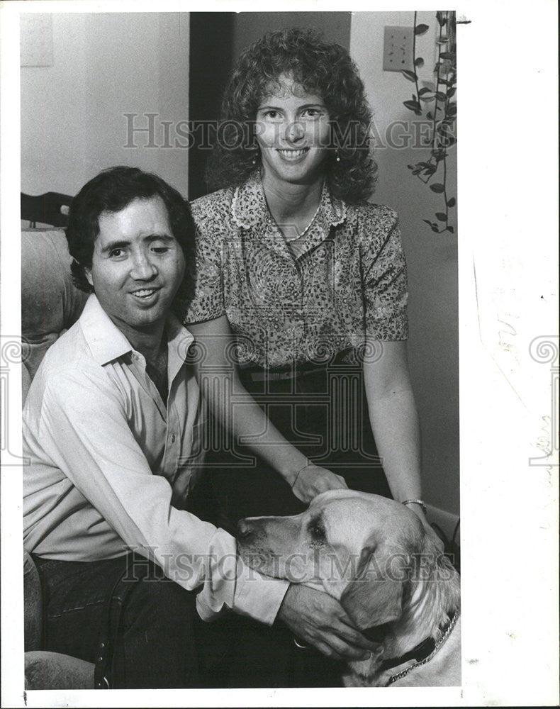 1987 Press Photo Old Day Producer Male Female Star Movie Meet Cute Marion Jimmy - Historic Images