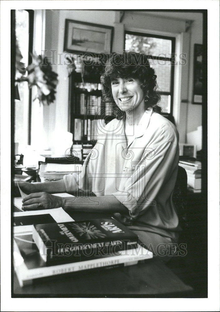 Press Photo Dorothy Abbott, Associate Director of the Literary Program - Historic Images