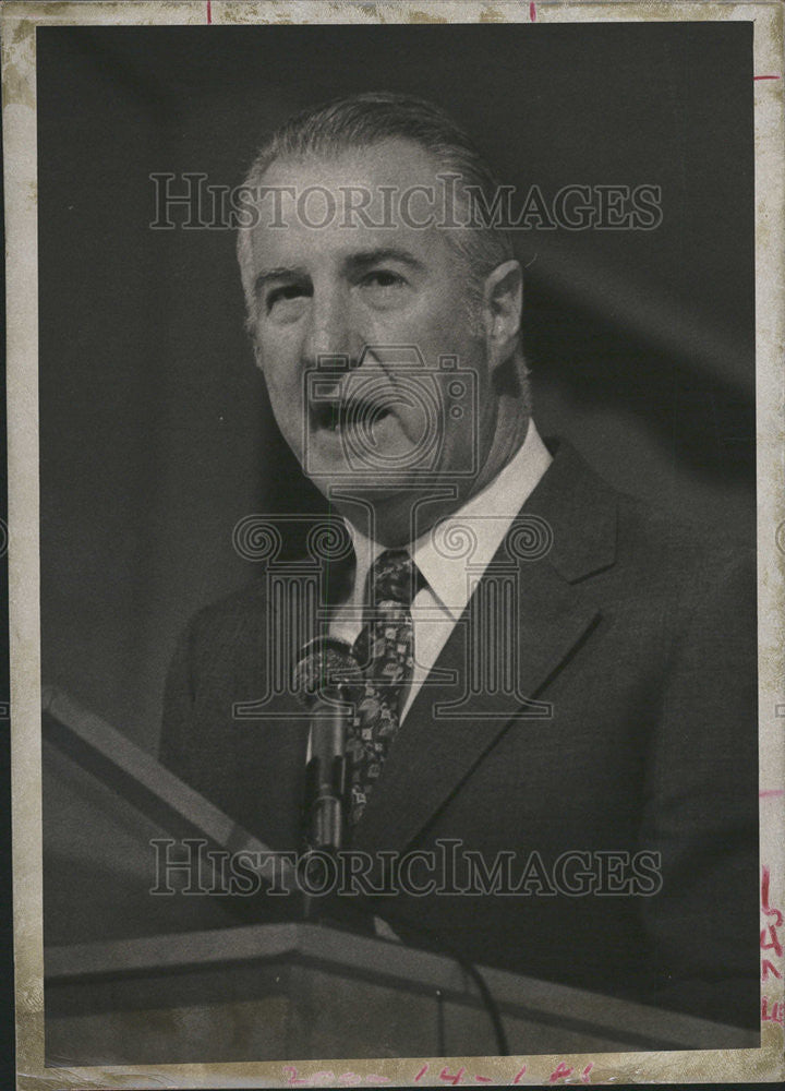 1972 Press Photo Leguer Trip Suncoast - Historic Images