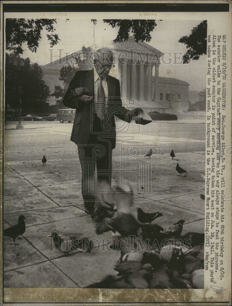 1972 Press Photo Senator George Aiken Celebrate Eighty Birthday Walk
Capitol - Historic Images