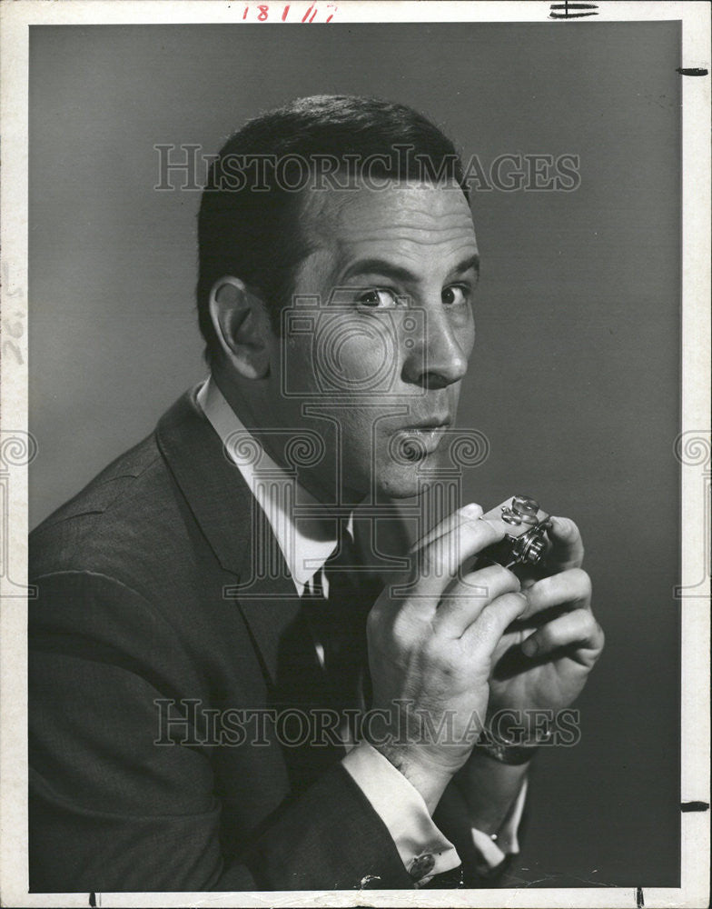1968 Press Photo Don Adams comedian director actor Emmy Awards Spike Mike Movie - Historic Images