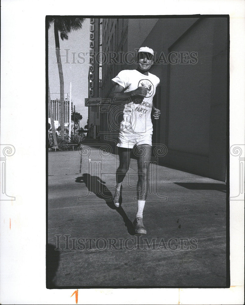 1974 Press Photo Clyde Adams Lake Park construction stride Downtown Petersburg - Historic Images