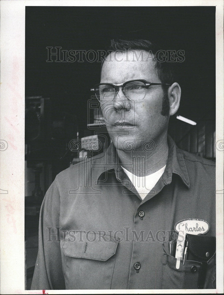 1971 Press Photo Feud Samoset Fire Commission Bradenton Charles Adams Meet - Historic Images