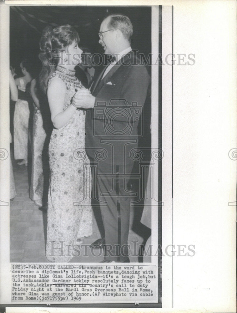 1969 Press Photo US Ambassador To Italy Gardner Ackley - Historic Images