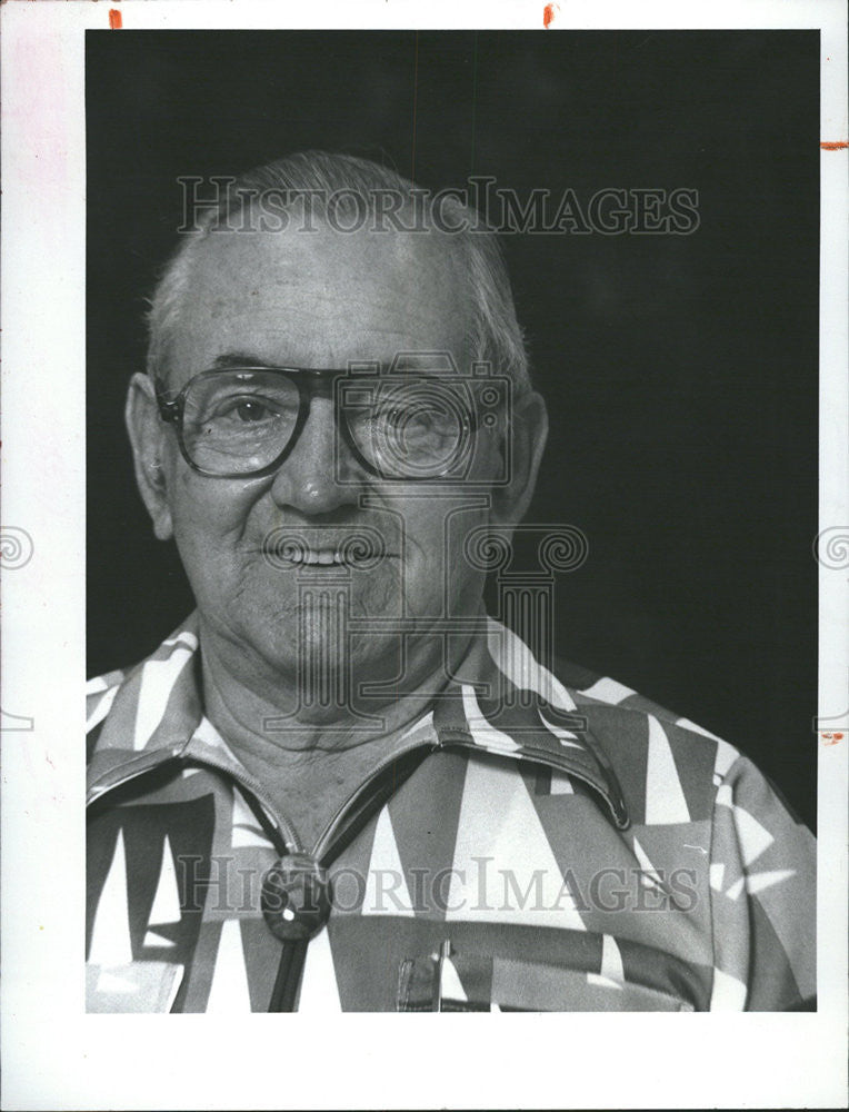 1982 Press Photo Harry Ackerman Port Richey Florida Resident - Historic Images