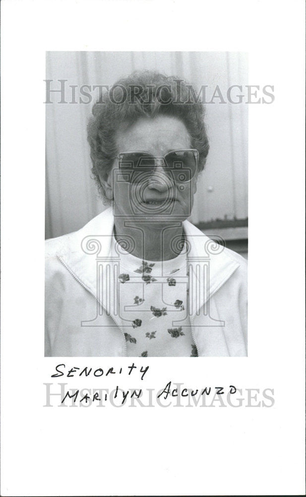 1993 Press Photo Marilyn Accunzo Senior Cardinal Religious Monk Chicago Illinois - Historic Images