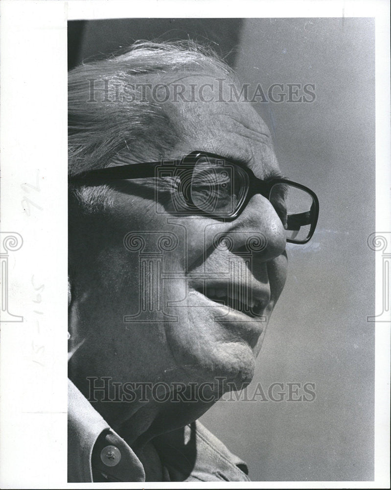 1977 Press Photo Mark Goody New Comedy Team Entertain Hilton Hotel Radio - Historic Images