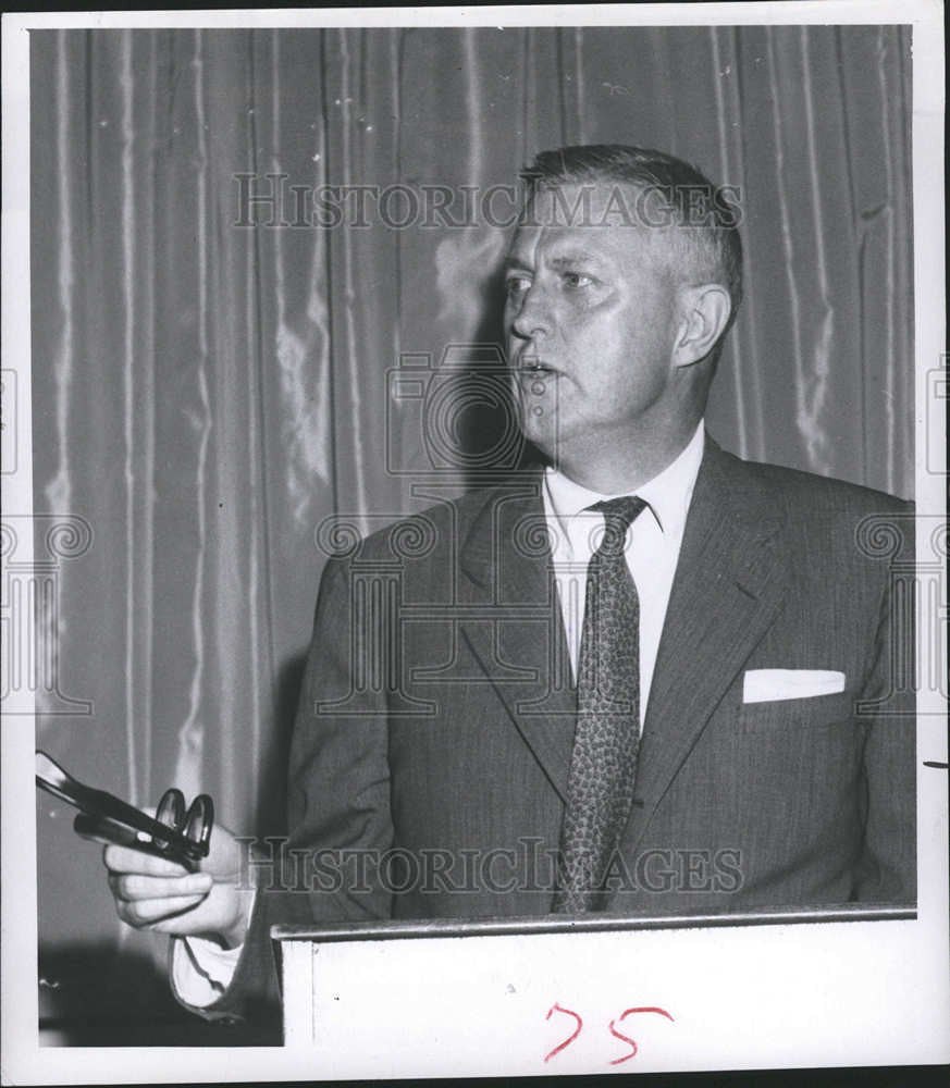 1955 Press Photo William F Nicholson American Politician Government Official - Historic Images