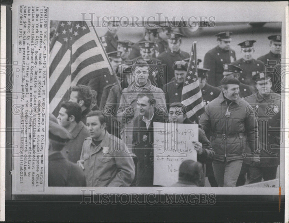 1970 Press Photo New York Policemen Parade Protest Strike Demonstration - Historic Images