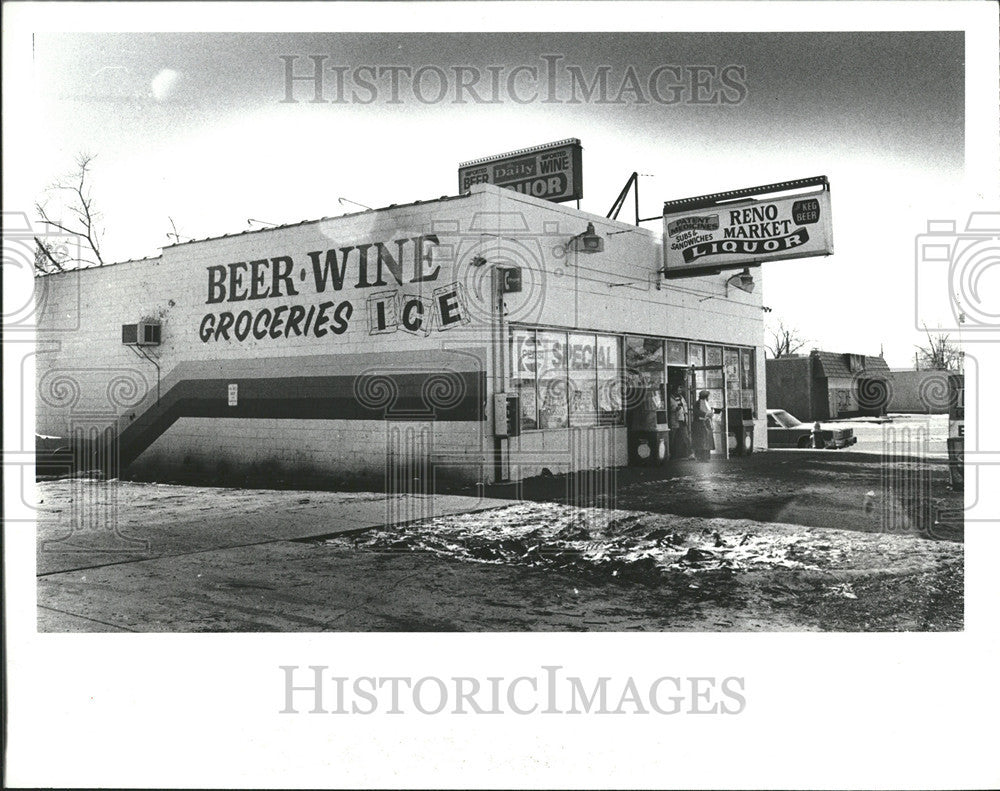 1981 Press Photo Reno&#39;s Party store were alleged beating to place - Historic Images