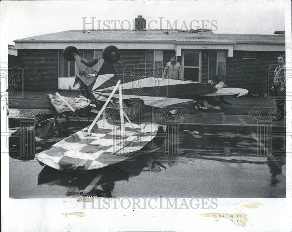 1973 Press Photo Storm Disaster Troy Michigan - Historic Images