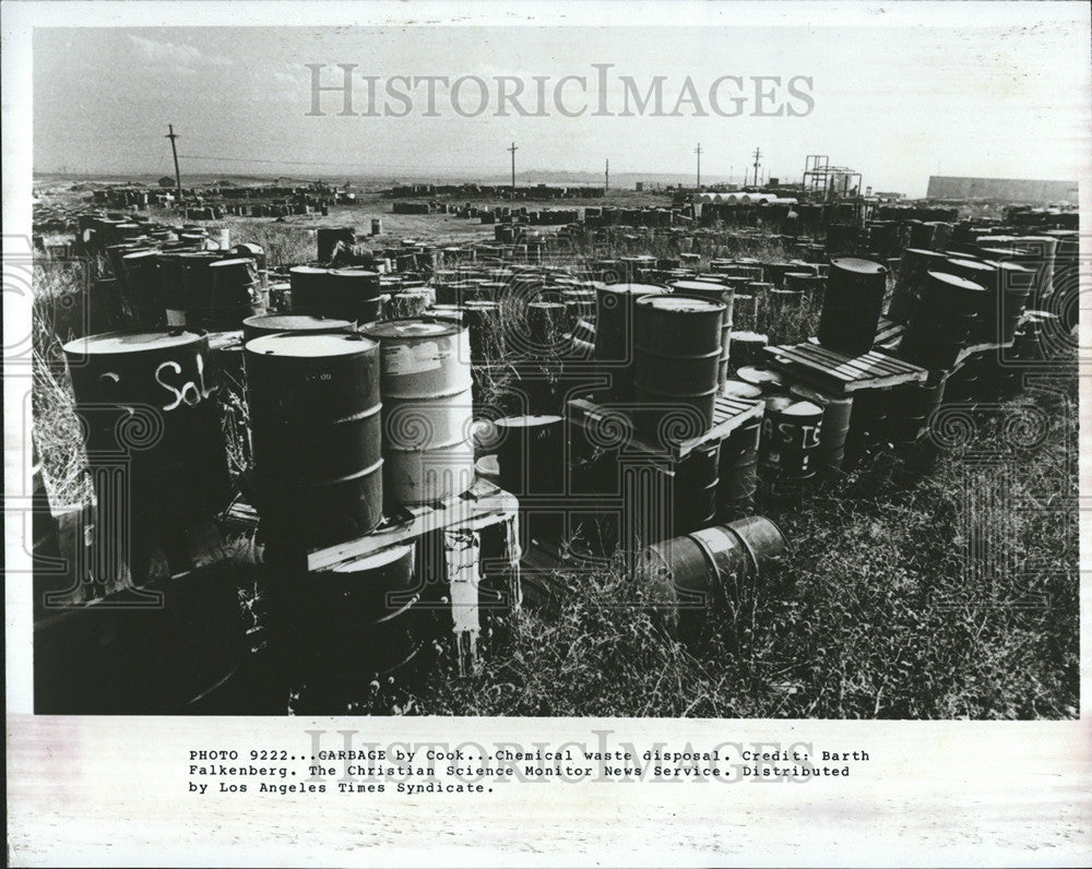 1982 Press Photo Chemical Waste Disposal Barrels Toxic - Historic Images