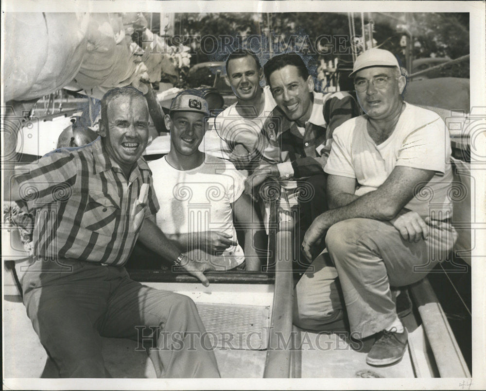 1950 Press Photo Tropicair Placid Pilots Habana Race Crew - Historic Images