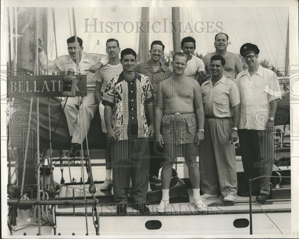 1950 Press Photo Ready To Set Sail - Historic Images