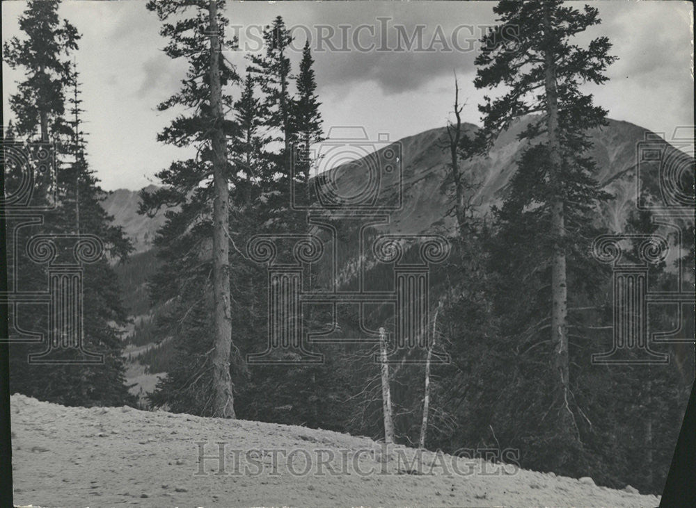 1940 Press Photo Mountains Colorado Flat Drawer Jones Pass - Historic Images