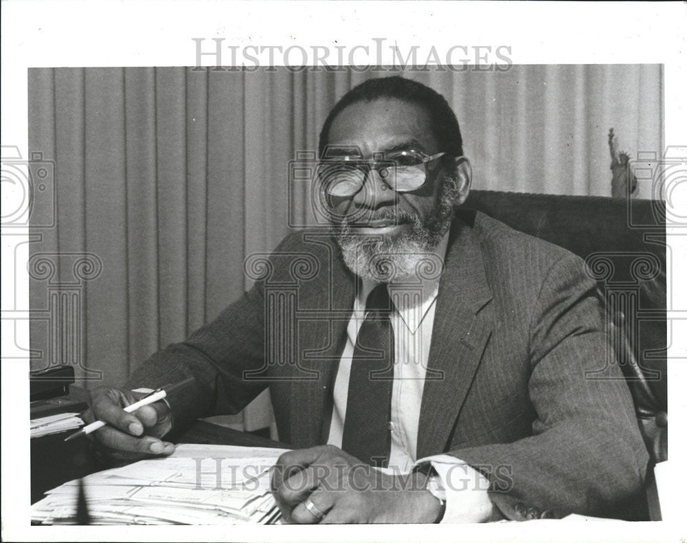 1987 Press Photo  Arthur Johnson  NAACP Official Robinson - Historic Images