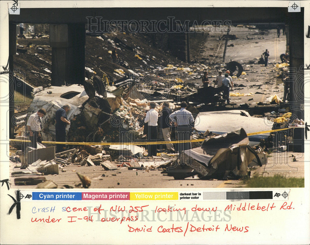 1987 Press Photo Crash Scene Of Flight 255 - Historic Images