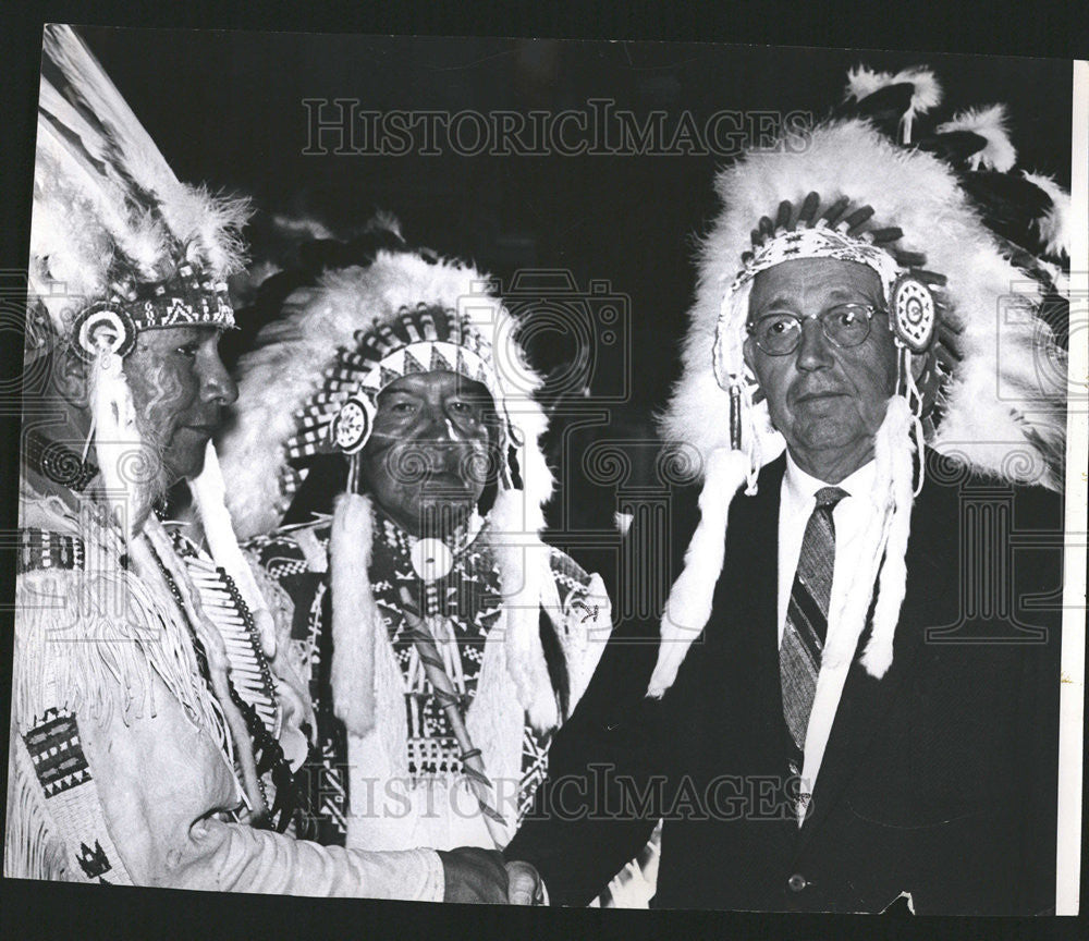 1960 Press Photo Edwin Palmer Hoyt American Writer Military History - Historic Images