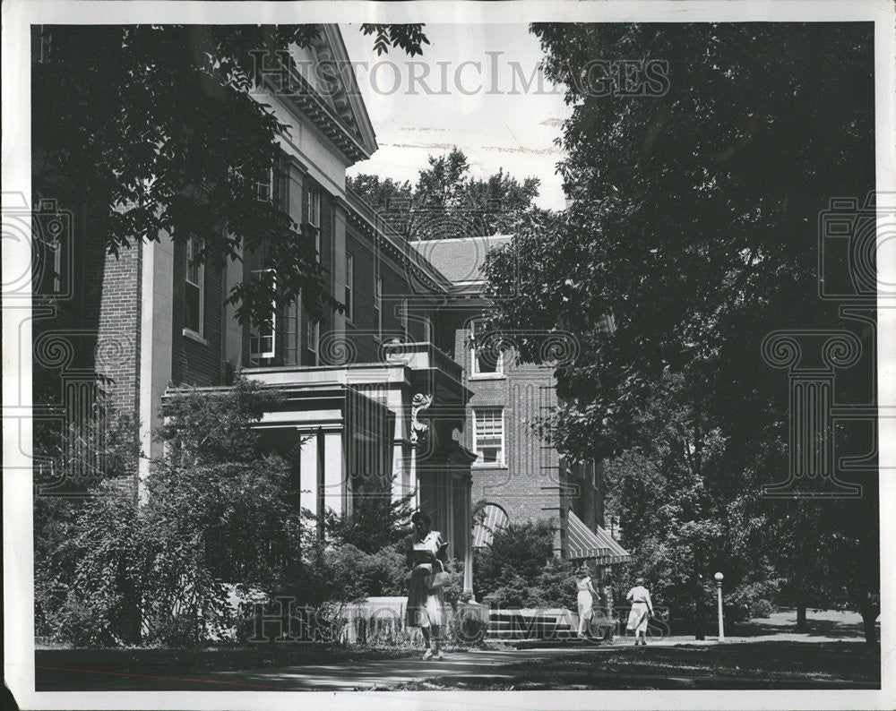 1952 Press Photo Fell Hall  Illinois State Normal University - Historic Images