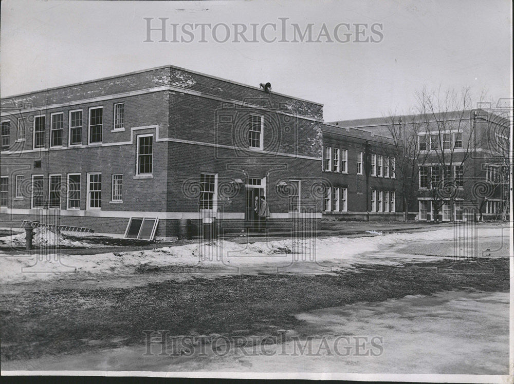 1951 Press Photo House chapel library old class room building - Historic Images