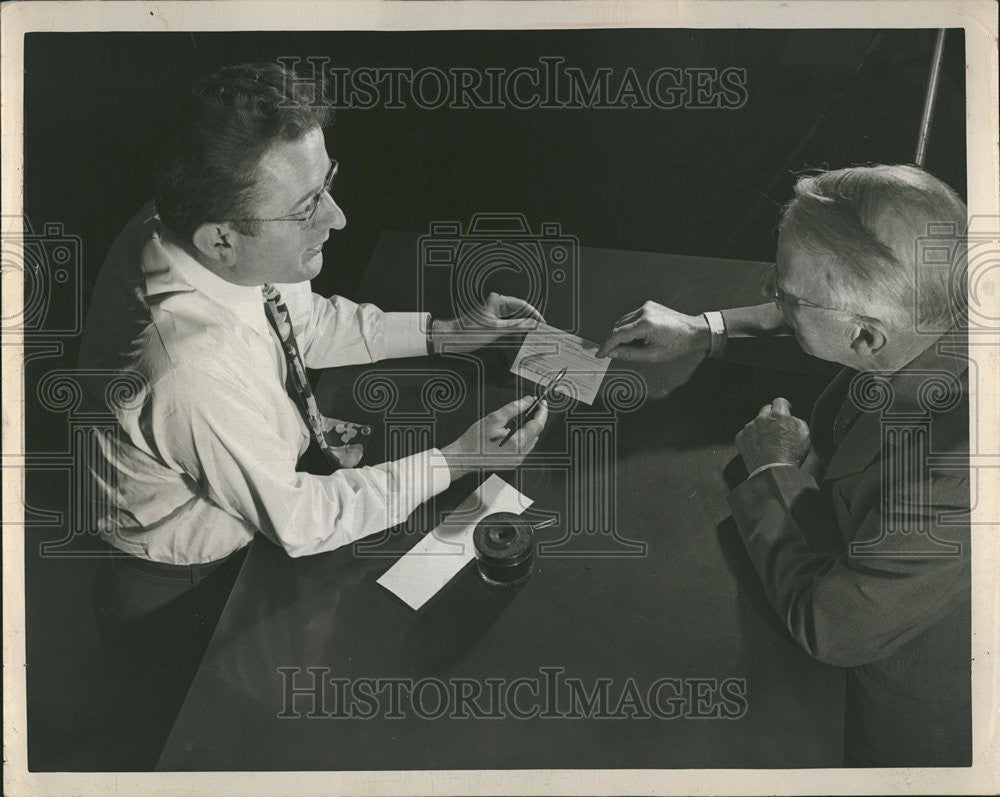 1948 Press Photo United States Social Security Account Card - Historic Images