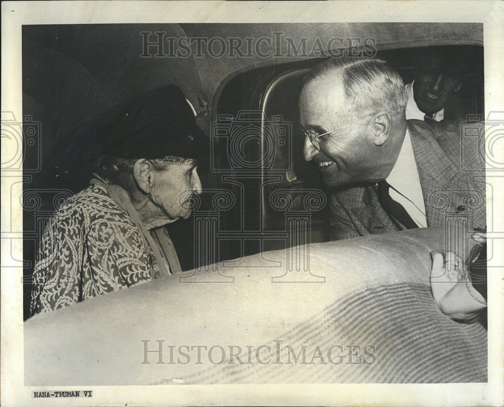 1972 Press Photo Harry S.Truman with his mother in 1944. - Historic Images