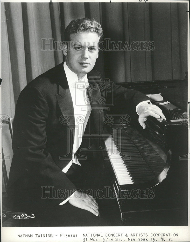 1962 Press Photo Phipps Auditorium Chopin Mozart piano Nathan Twining - Historic Images