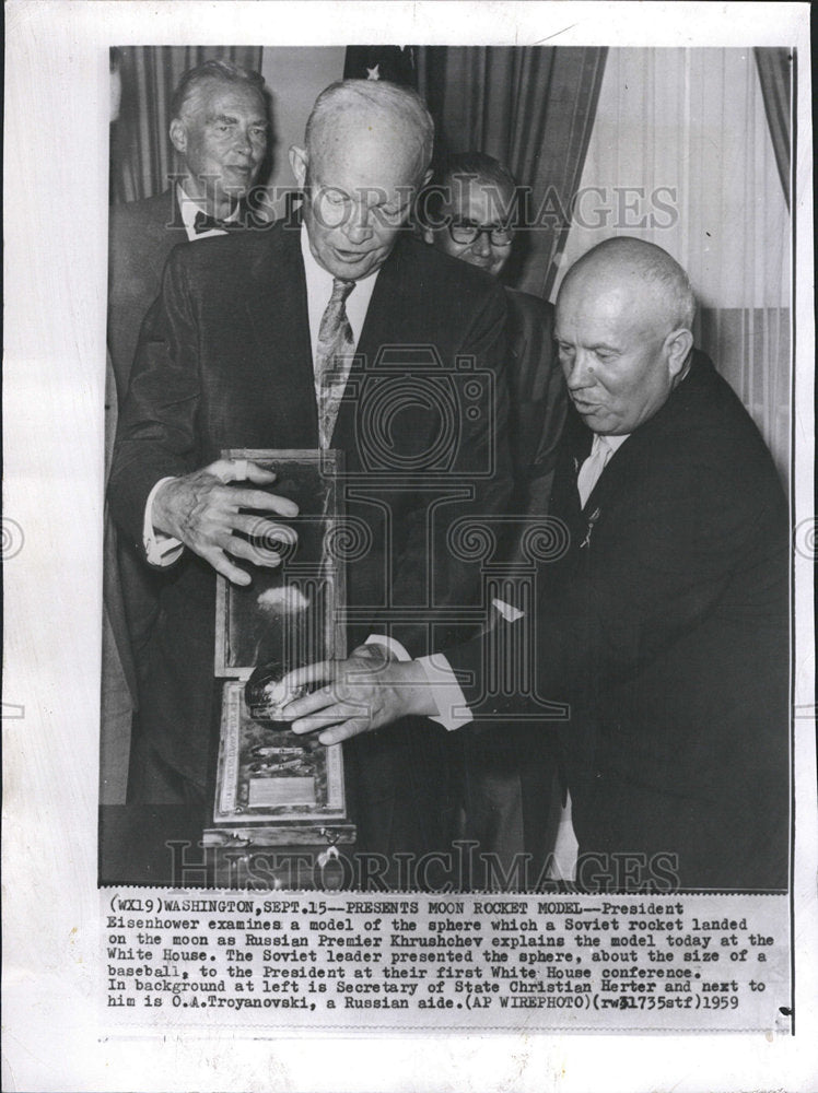 1959 Press Photo President Eisenhower Soviet Rocket Russian Premier Khrushchev - Historic Images